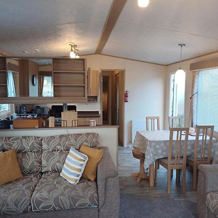 The Highlander Apartamento Tain Exterior foto