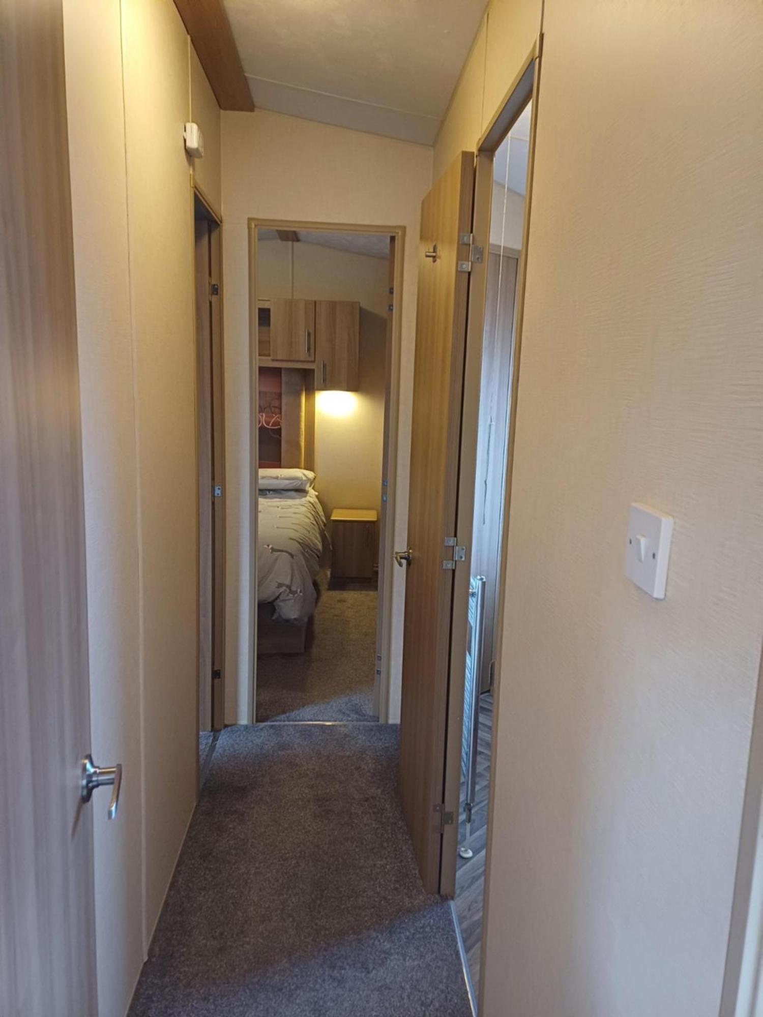 The Highlander Apartamento Tain Exterior foto
