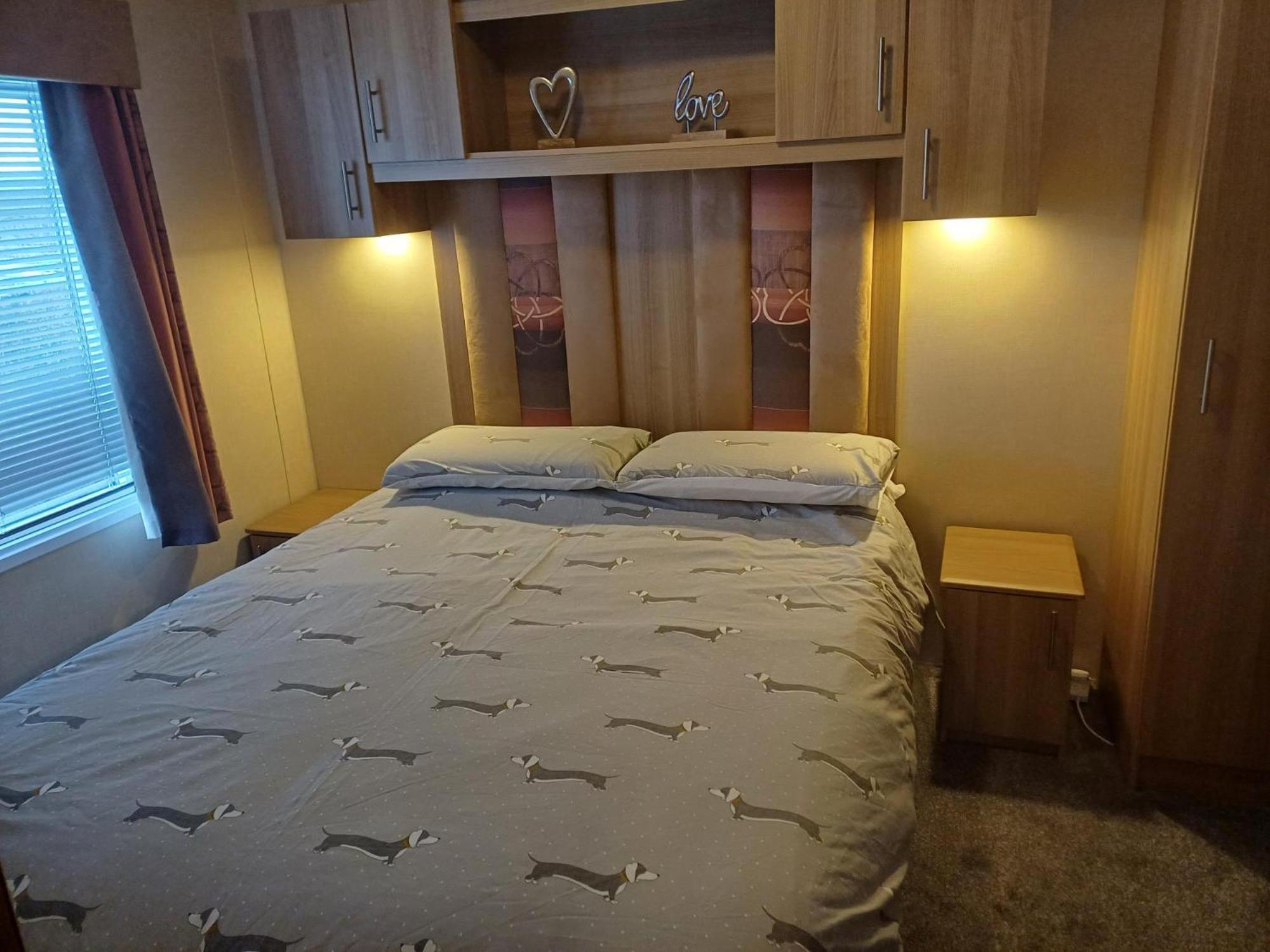 The Highlander Apartamento Tain Exterior foto