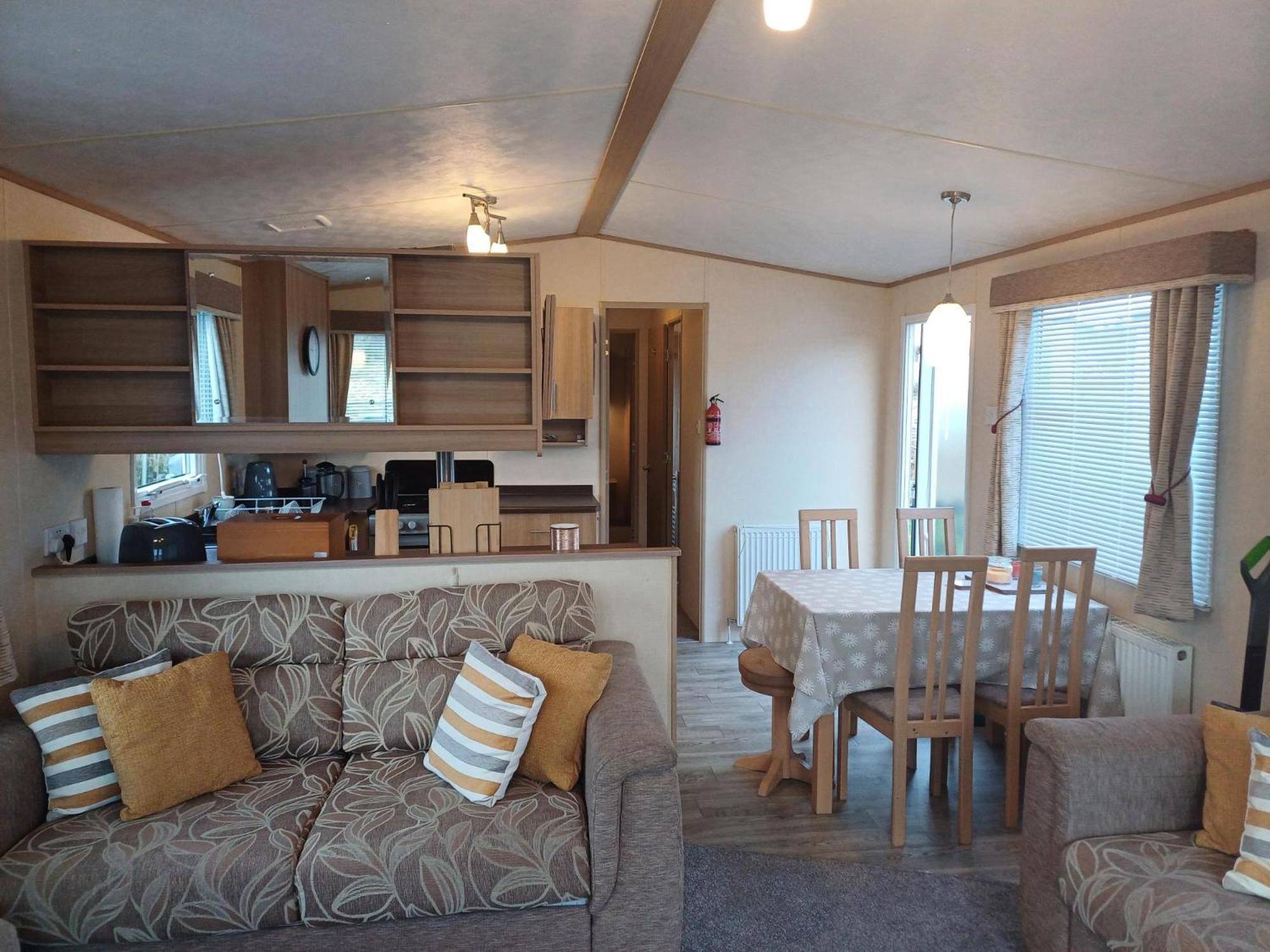 The Highlander Apartamento Tain Exterior foto